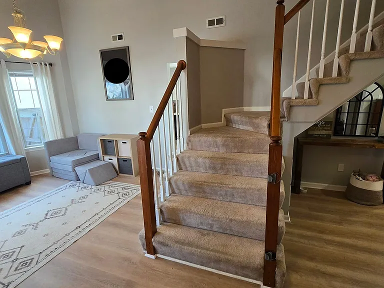 1480 Berkshire Dr — Photo 16