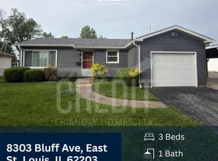 8303 Bluff St, East Saint Louis, IL 62203