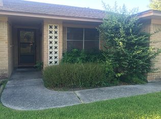 1129 Runneburg Rd, Crosby, TX 77532