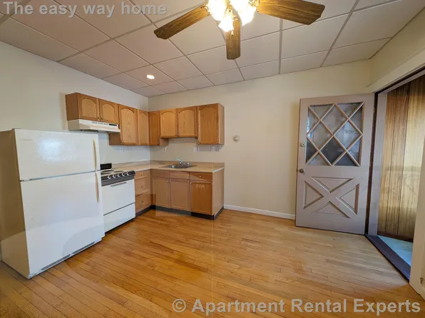 124 Rogers Ave #2, Somerville, MA 02144
