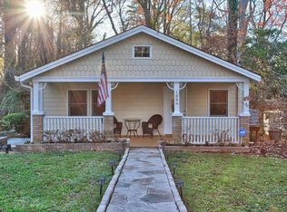 1886 Cambria Ave NW, Atlanta, GA 30318