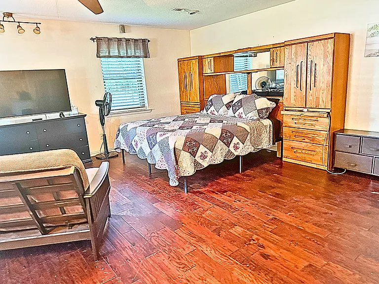 3000 Keller Hicks Rd #2 — Photo 29