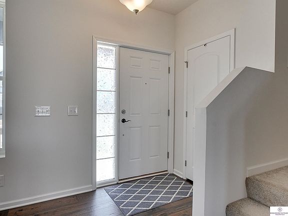 4th image of 20608 East St