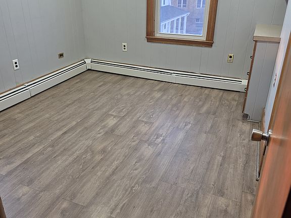 3rd image of 20 Plymouth St #2
