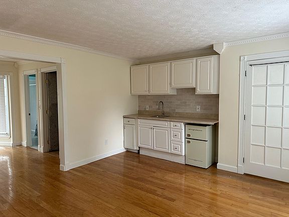 2nd image of 11064 Rotherick Dr #100