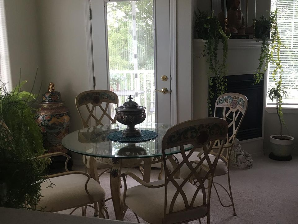 1st image of 893 Forestglen Dr APT E