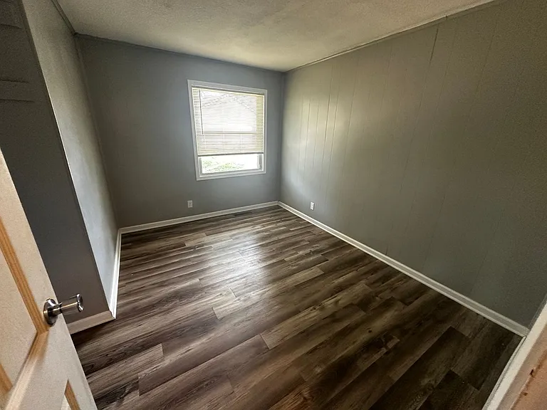 3421 Jackson St — Photo 4