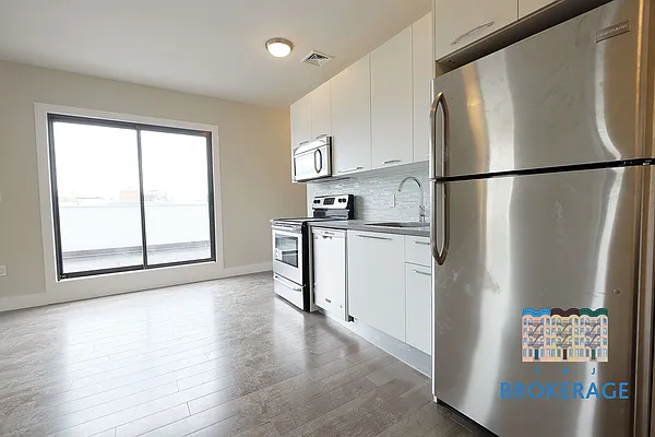 Rented by SBJ Brokerage, LLC | media 51