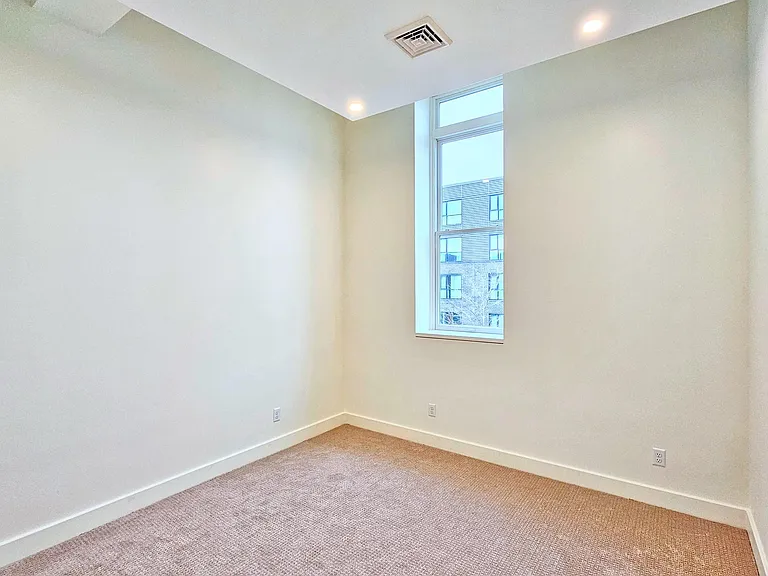 131 Main St #2A-2 — Photo 7