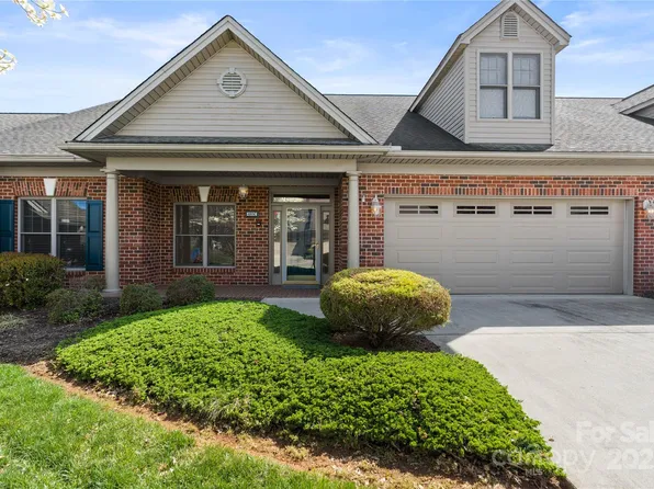 489 26th Ave NE Unit C, Hickory, NC 28601