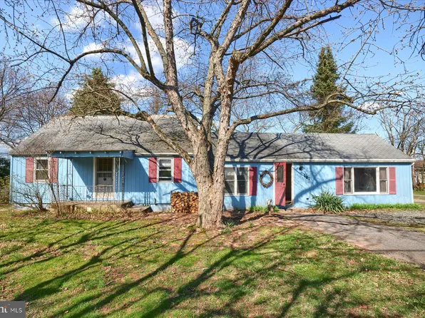 181 Buchert Rd, Gilbertsville, PA 19525
