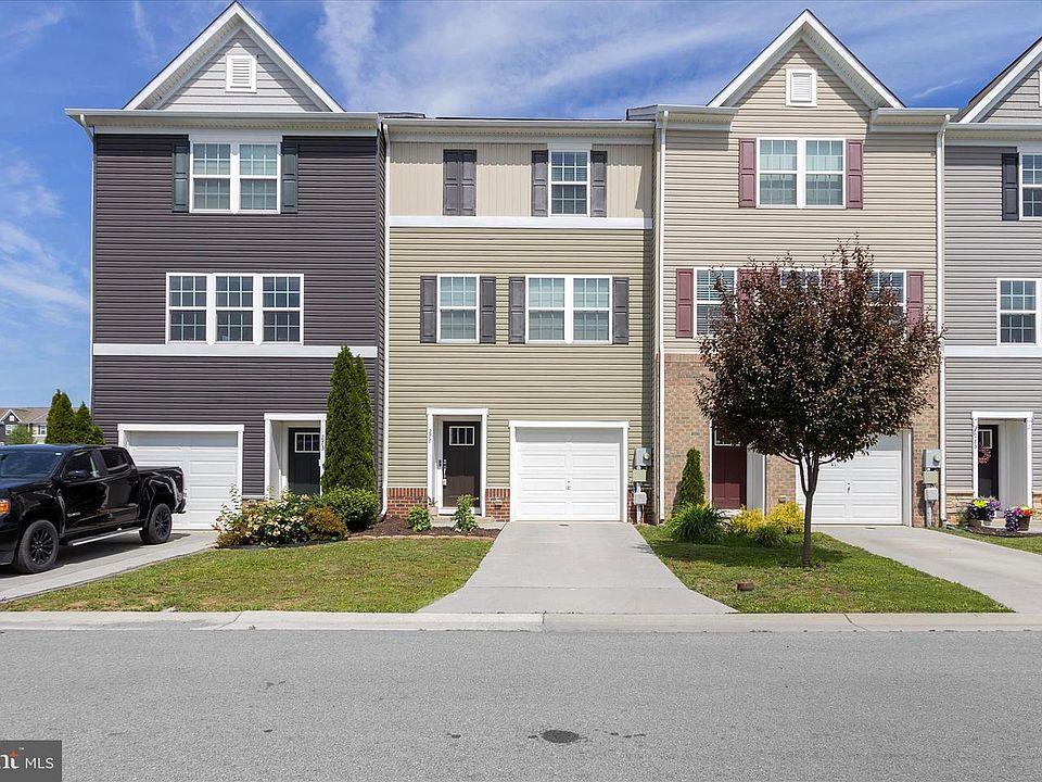 1st image of 277 Magellan Dr