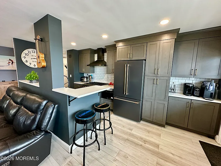 510 Deal Lake Dr #2H — Photo 6