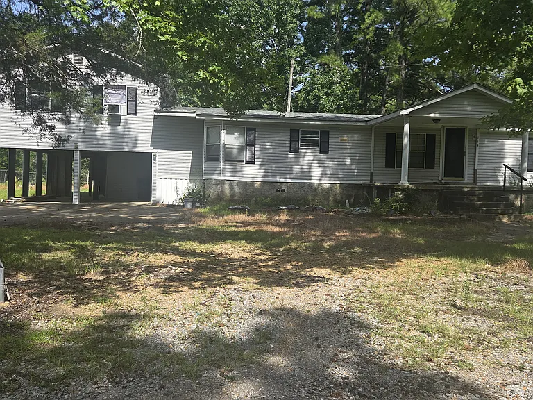 Bryant High St — Photo 1