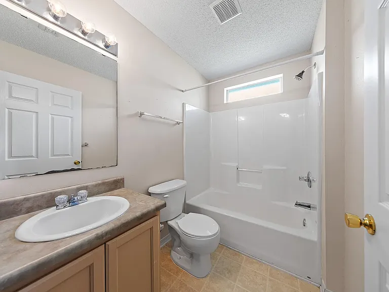 275 Limestone Cir — Photo 18
