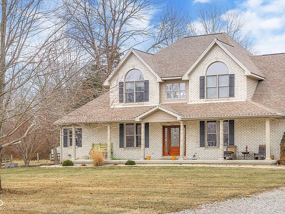 2nd image of 537 N County Road 250 E