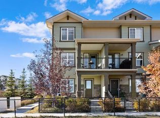 111 NE Evanscrest Gdns NW, Calgary, AB T3P0S1