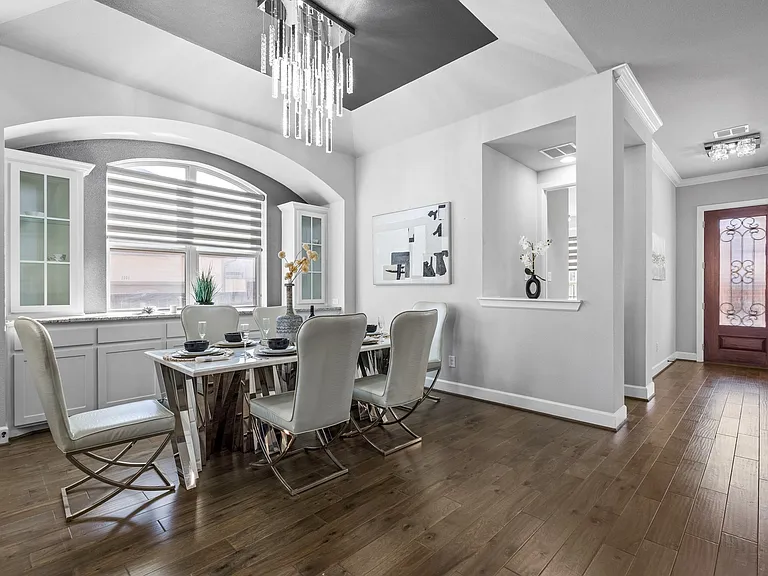 2812 Orchid St — Photo 14