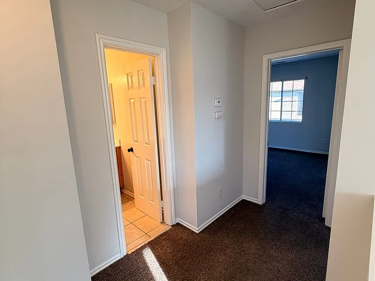 5762 Rostrata Ave — Photo 20