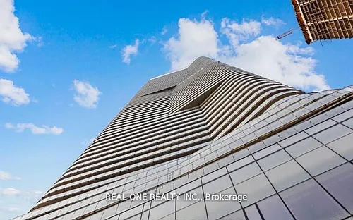 11 Wellesley St W Photo 1