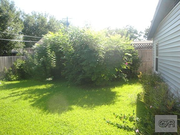 3rd image of 2118 18th Ave N