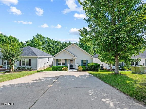 2nd image of 778 Faircloth Commons Road