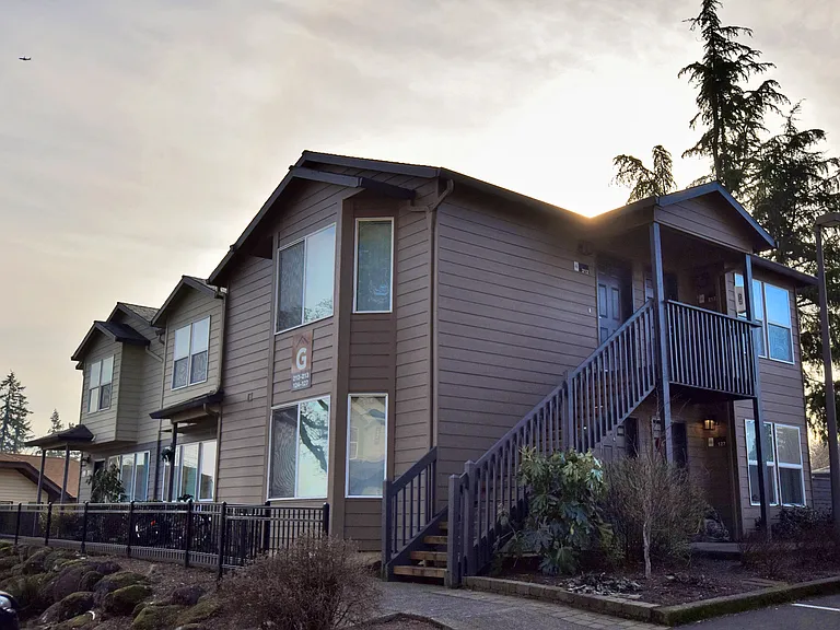 Pleasant Ridge Apartments — Photo 3