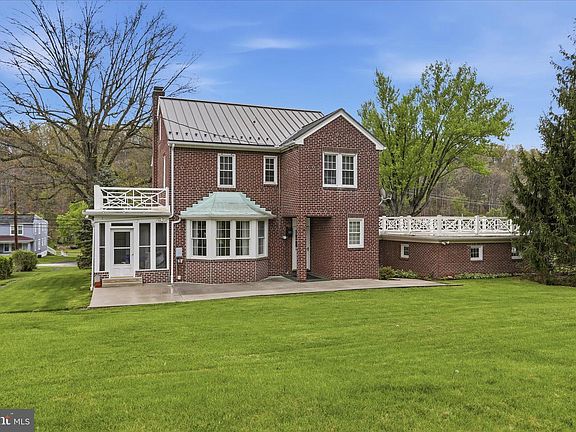 4th image of 12035 Bedford Rd NE