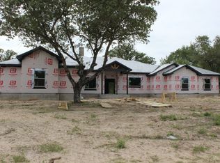 108 Crescent Rdg, Adkins, TX 78101