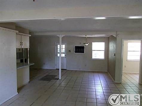 3rd image of 3616 Greenbrook St