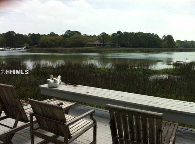 1st image of 10 Lands End Ct