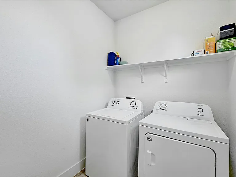 11316 NE Gadsen Ln #52 — Photo 8