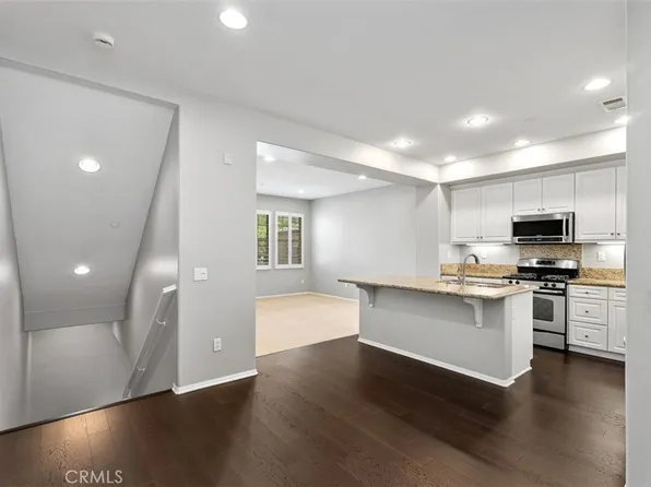 117 Silverado, Irvine, CA 92618