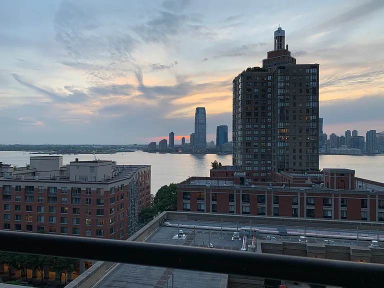 200 Rector Pl #15D — Photo 19