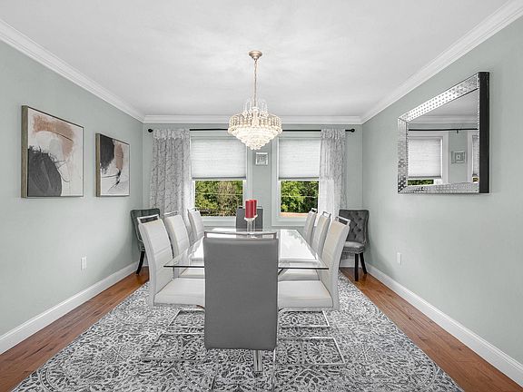 5th image of 38 Theresa Avenue