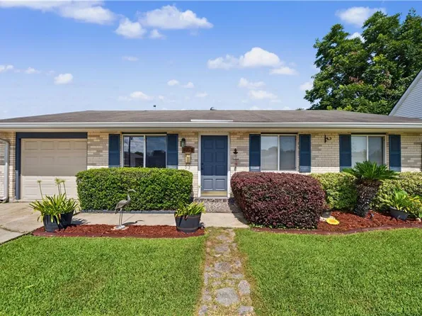 737 Oakwood Dr, Terrytown, LA 70056
