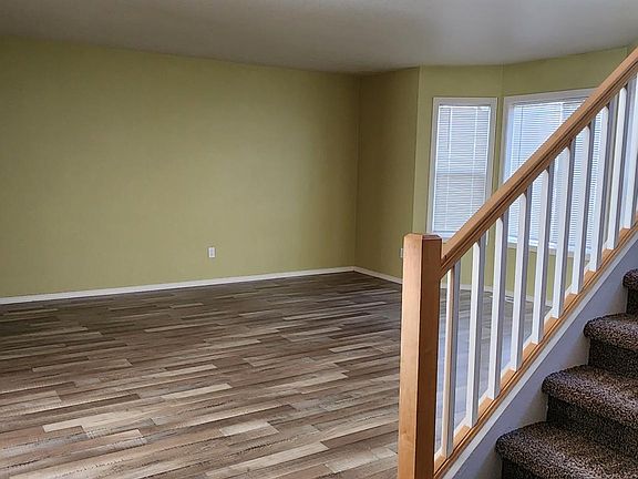 5th image of 8435 13th Ave SE #Townhouse