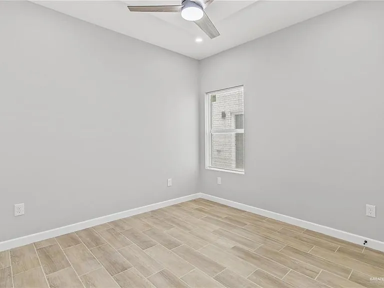 103 Yosemite Dr #2 — Photo 5