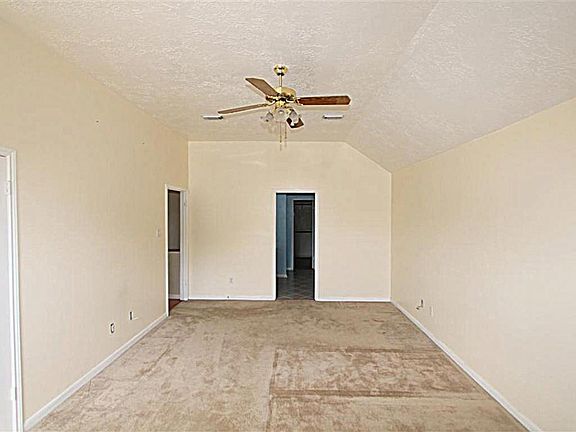 5th image of 8431 Battleoak Dr