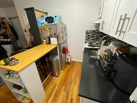 Rented by RBM Management | media 36