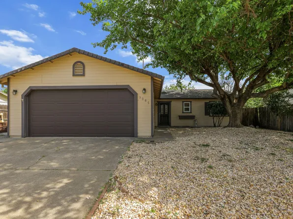 3985 Cirrus St, Redding, CA 96002