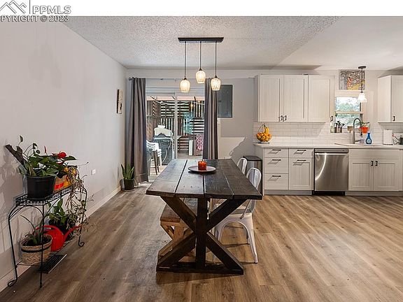 5th image of 2653 E Caramillo St