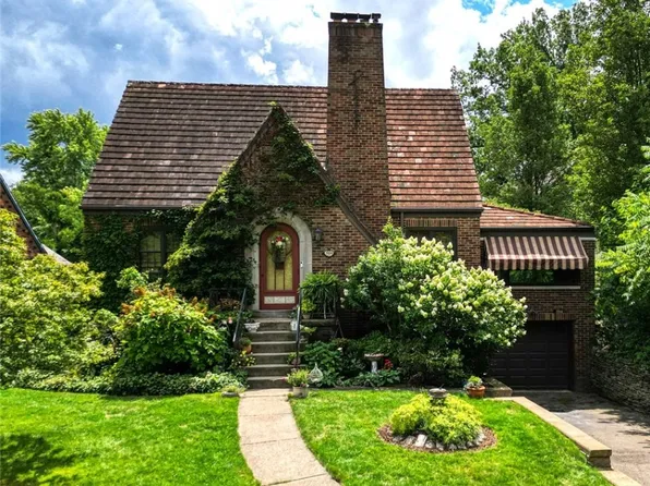 304 Thompson Dr, Pittsburgh, PA 15229