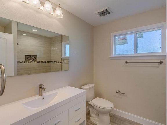 5th image of 4816 Matar St