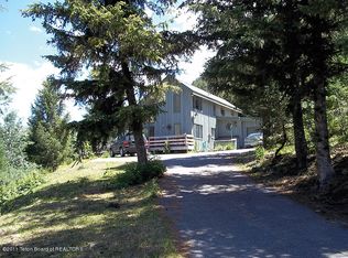11920 Hoback Junction South Rd, Jackson, WY 83001