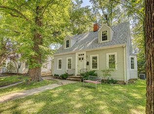 214 S Charles St, Edwardsville, IL 62025