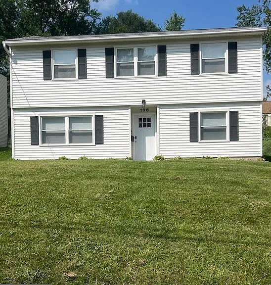 106 Carolina Ave — Photo 1