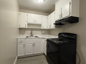 Tailwinds Apartments