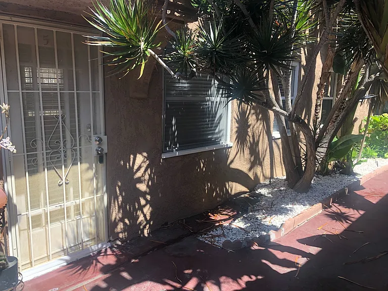 1140 E 3rd St — Photo 3
