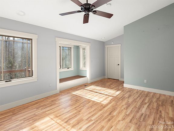5th image of 201 Chancery Ln